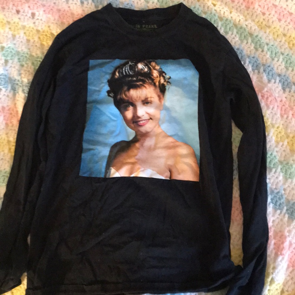 Twin Peaks long sleeve